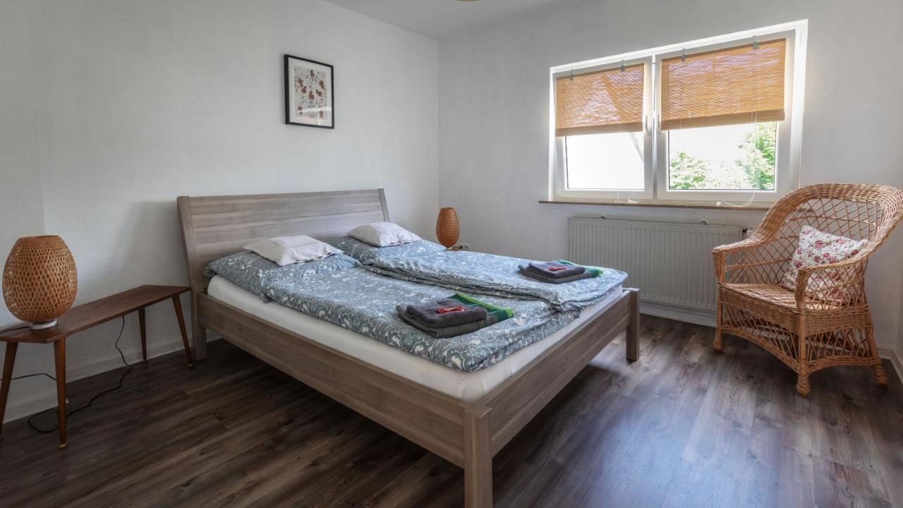 Hinter Burg, Haus Mit Garten Mayen Bagian luar foto